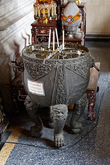 Wat Hua Lamphong-NOV13-040